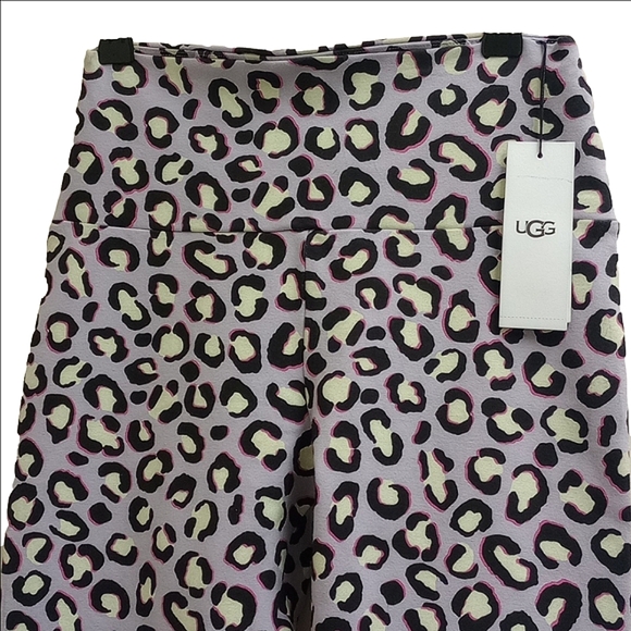 🆕 UGG "W SAYLOR" PURPLE & BLACK ANIMAL PRINT LEGGINGS - Picture 4 of 12
